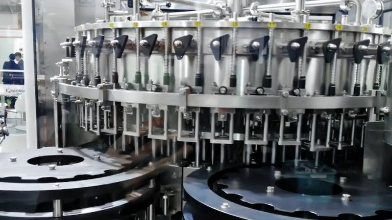 成都小型中央厨房设备：价格背后的考量因素